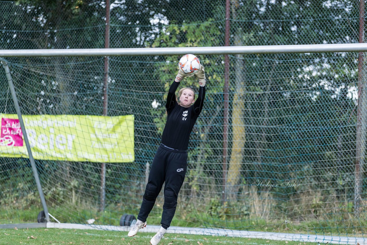 Bild 55 - Frauen SG Holstein Sued - SV Eintracht Luebeck : Ergebnis: 3:0